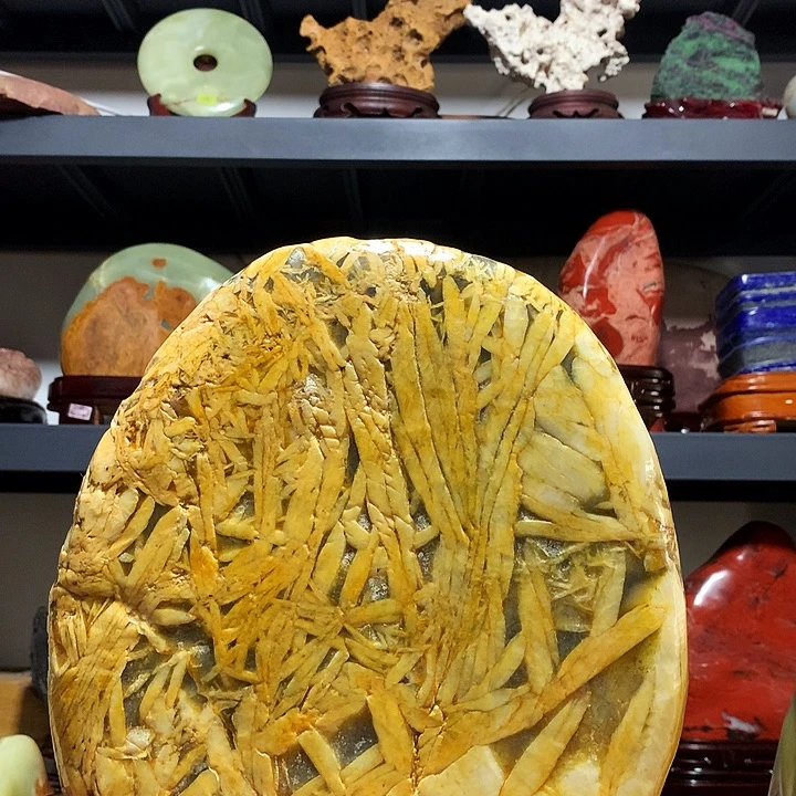 石材宽25厘米高27厘米