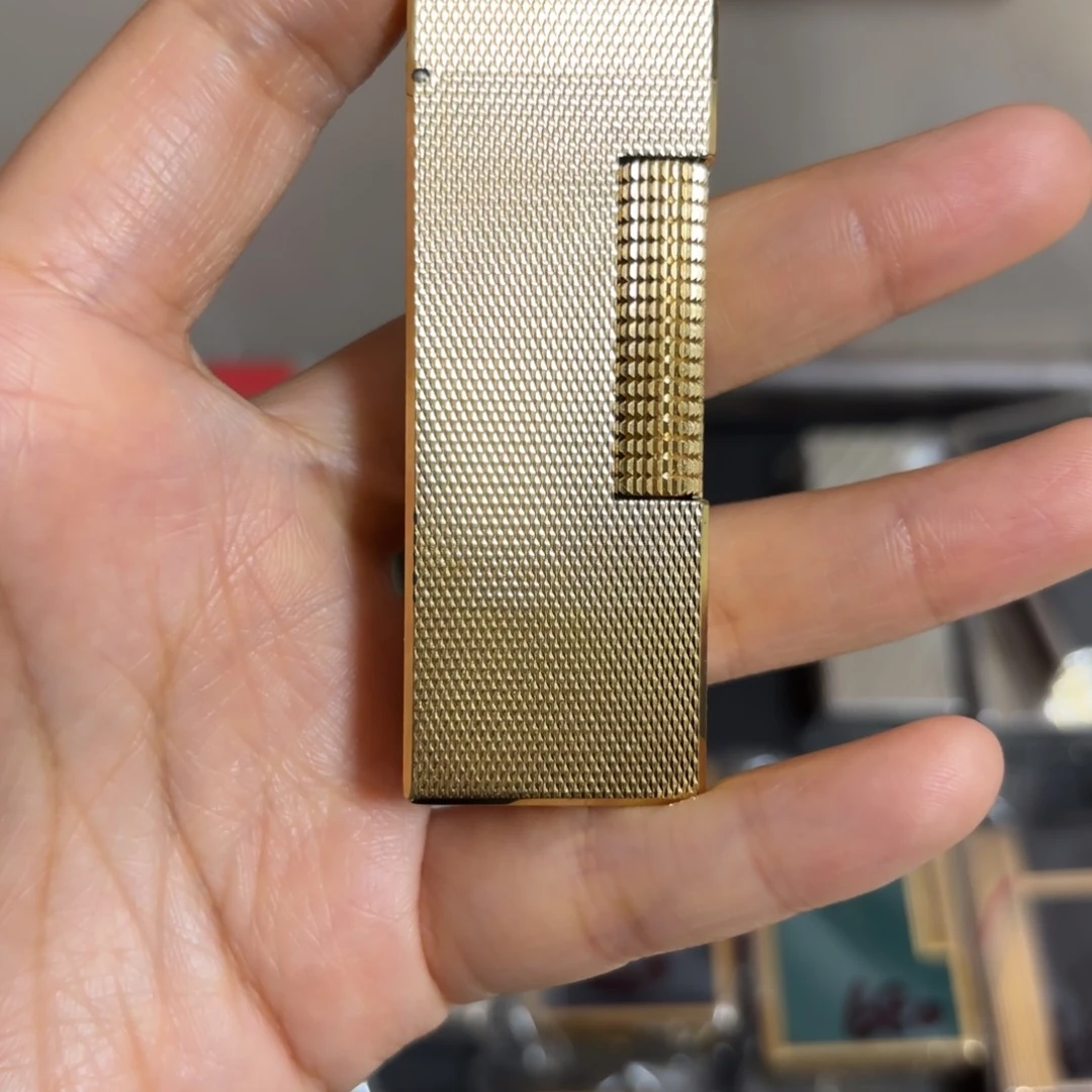 都登卡中古打火机