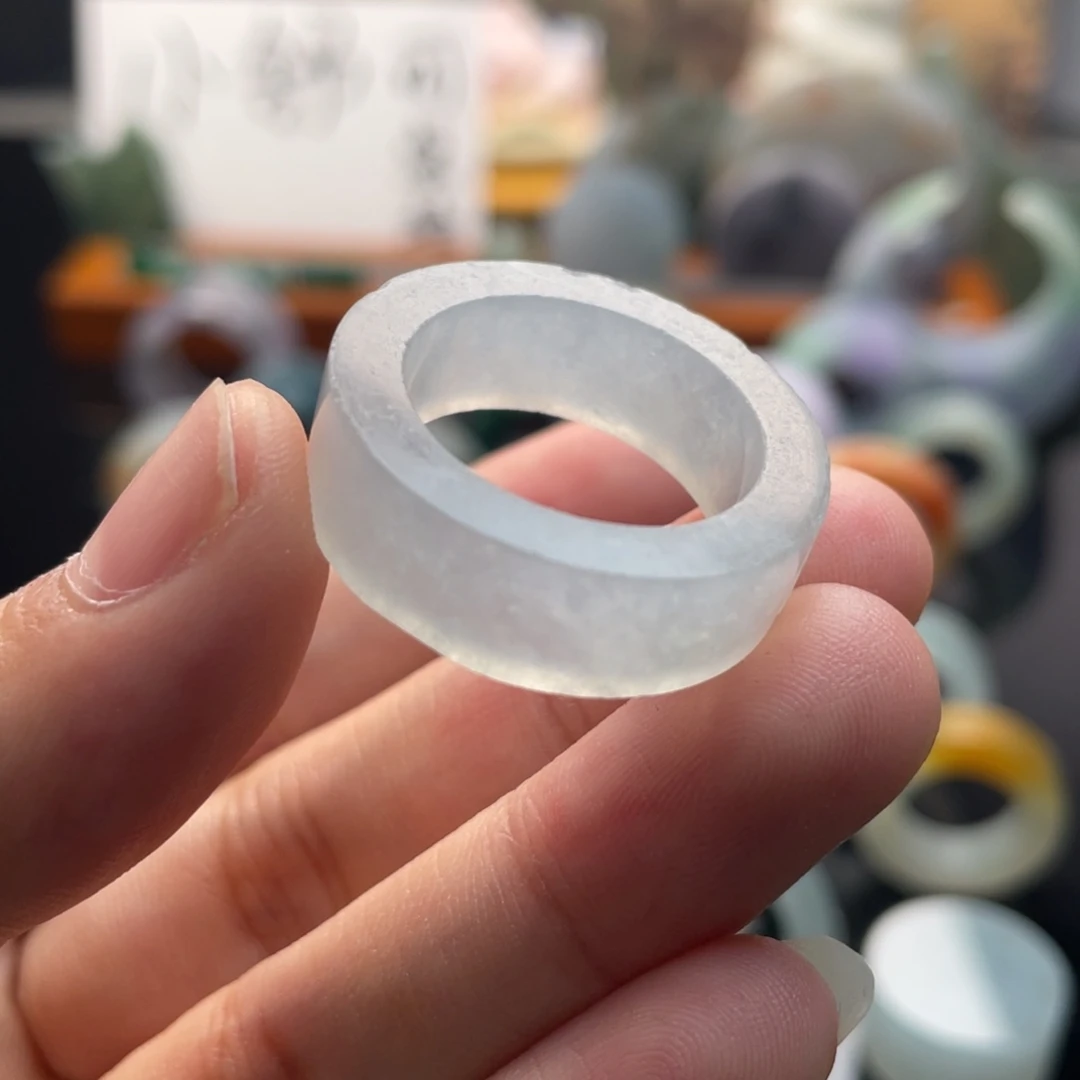 定制翡翠未镶嵌  白冰