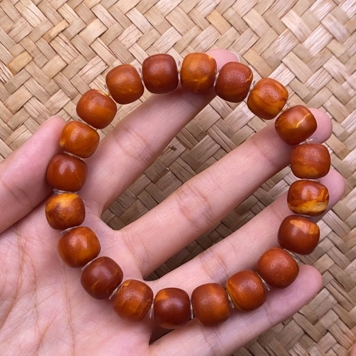 琥珀未镶嵌裸石蜜蜡