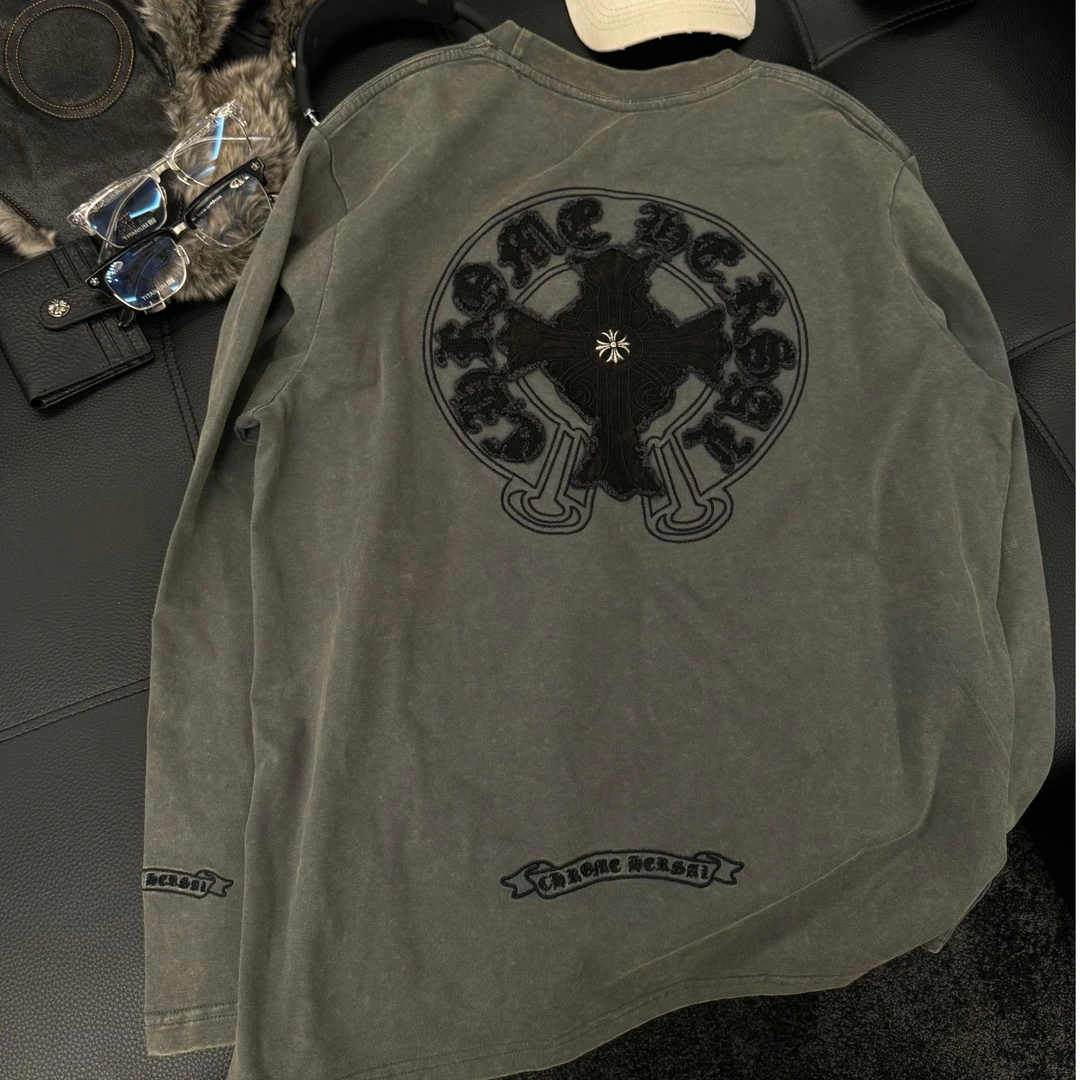 Rebornmoi【vivi老板娘】重磅水洗刺绣棉T破洞卫衣男女同款WY280