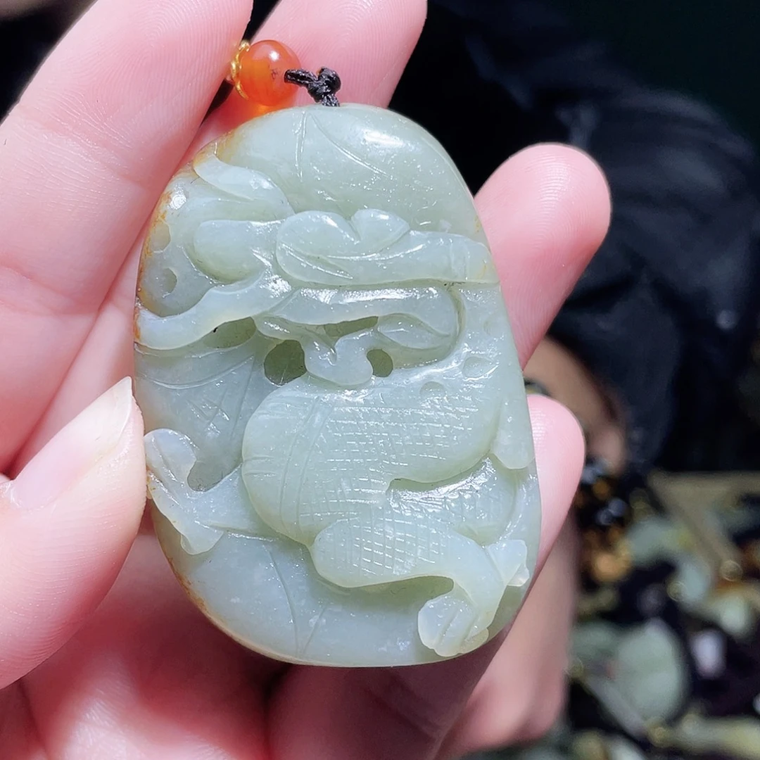 和田玉颈饰未镶嵌