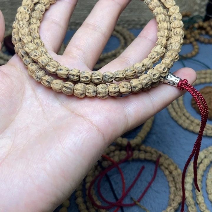 【闪购商品】吊坠柏香籽/百香籽