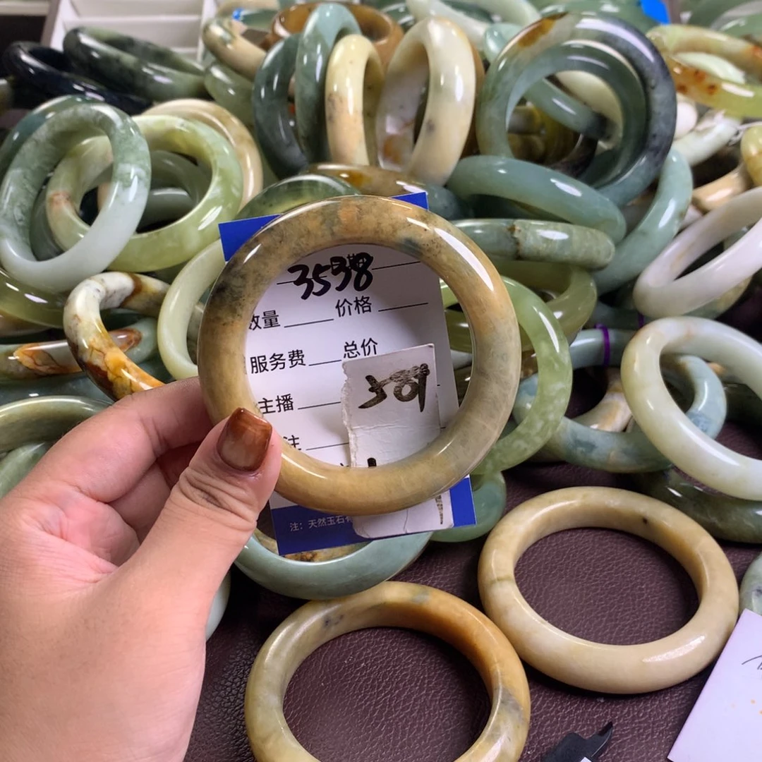 未镶嵌蛇纹石玉手镯3538