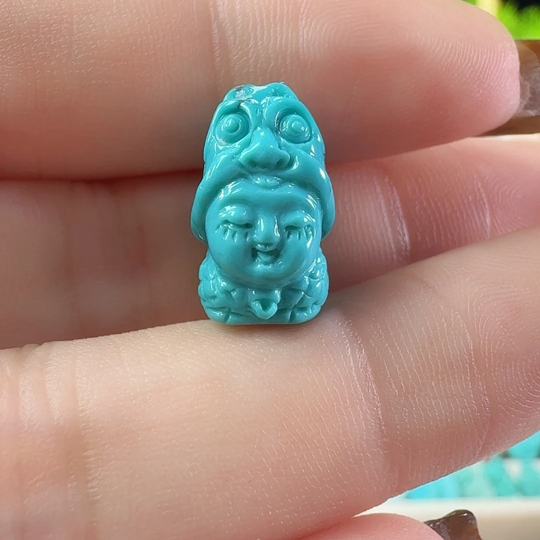 绿松石未镶嵌颈饰