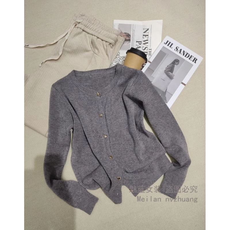 原搭爱心纽扣针织开衫长袖上衣女2025春季爆款宽松百搭毛衣YW8292