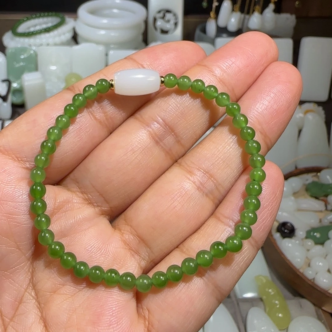 和田玉（碧玉）未镶嵌颈饰