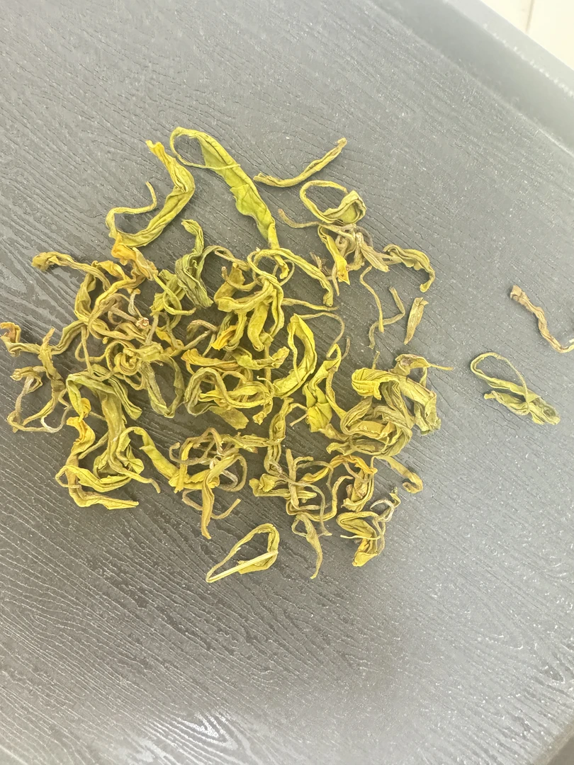 手工黄金芽茶叶2025新茶春茶炒青绿茶白茶浓香型自己喝黄金芽茶叶