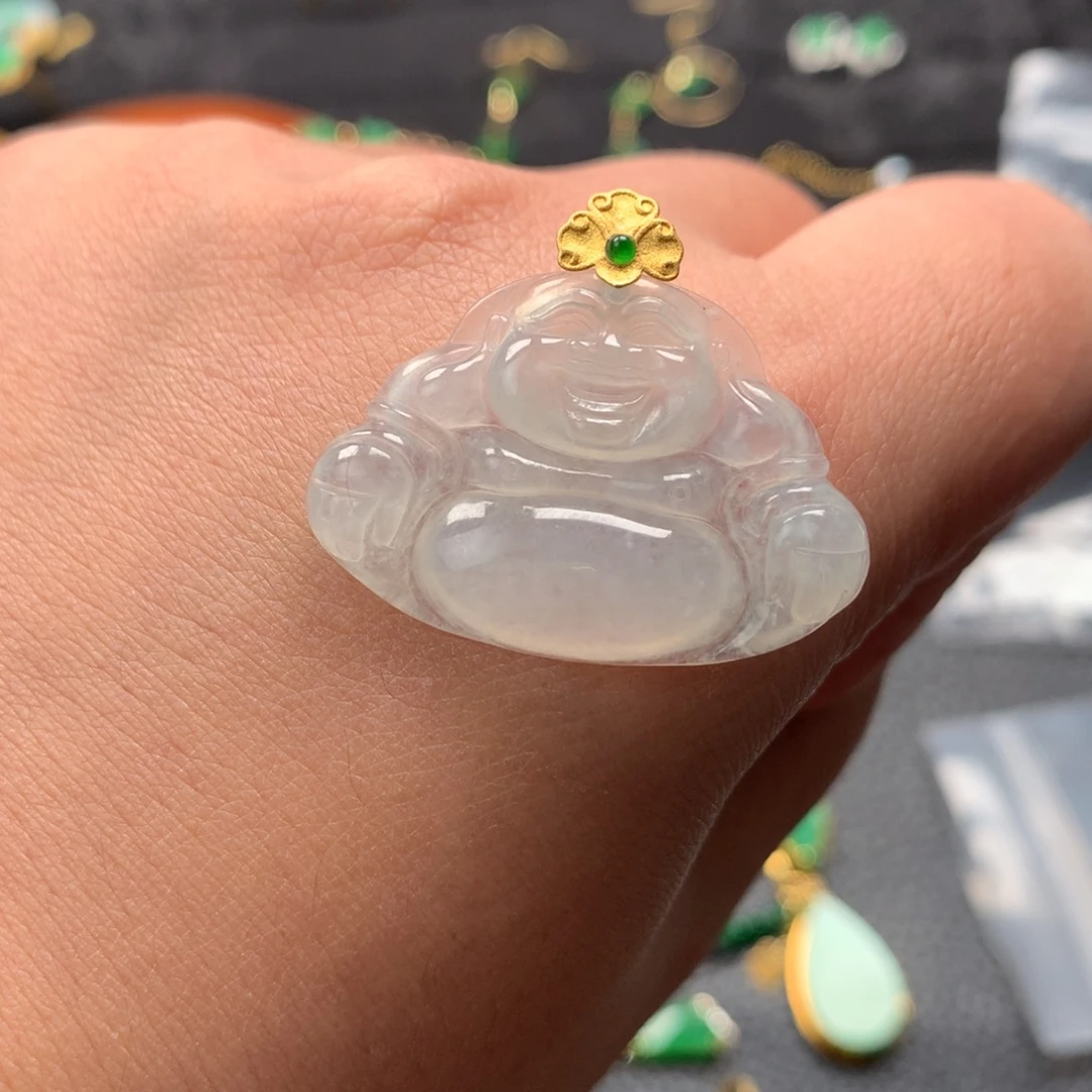 翡翠18K金镶嵌颈饰翡翠