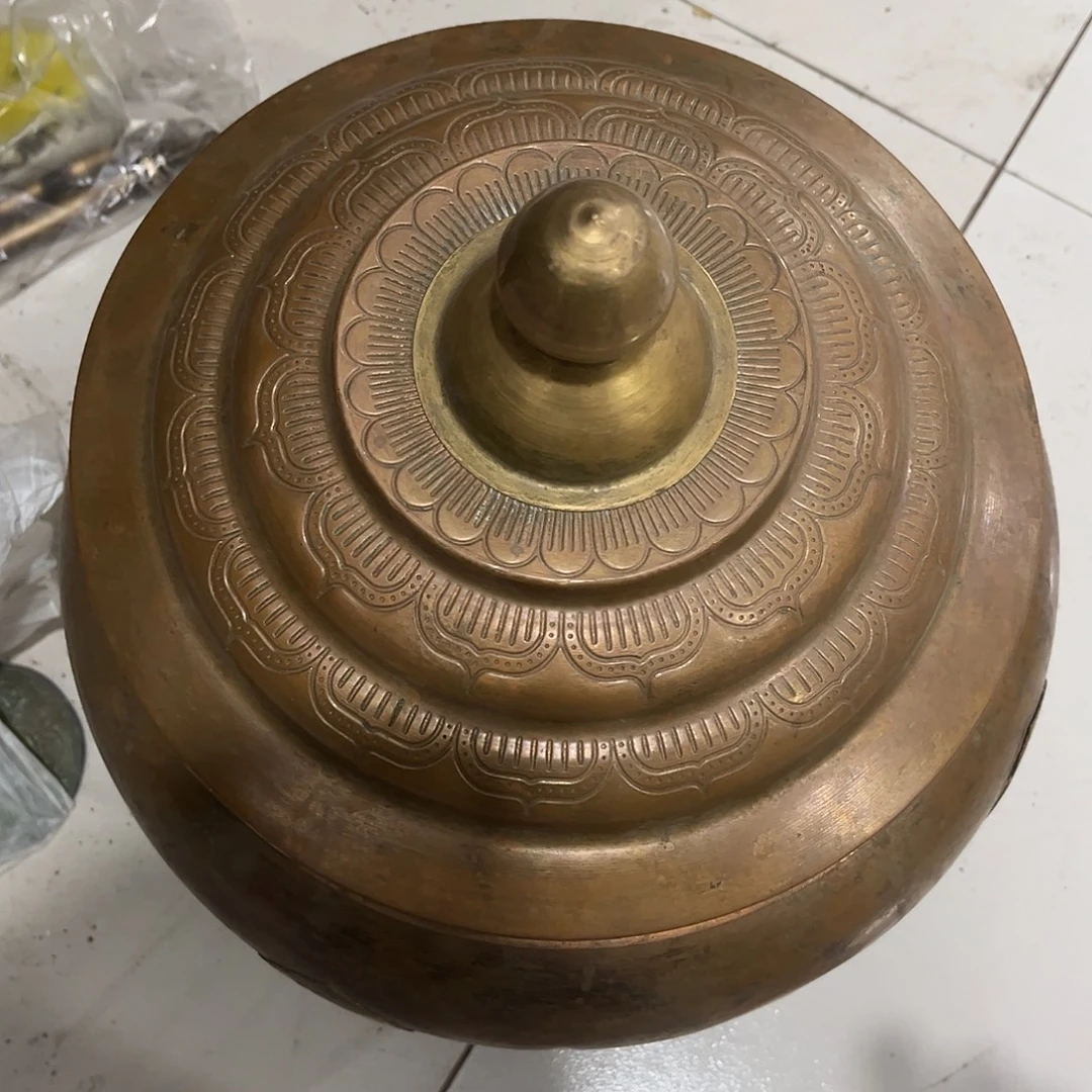 老***俞闪电购铜摆件工艺品