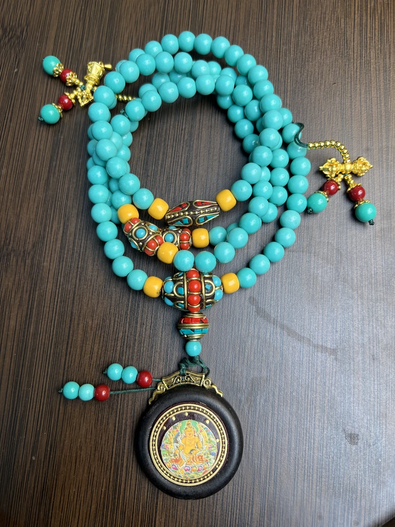 【辉宏玩物 】lss  绿色长串毛衣链tk（不带礼盒）