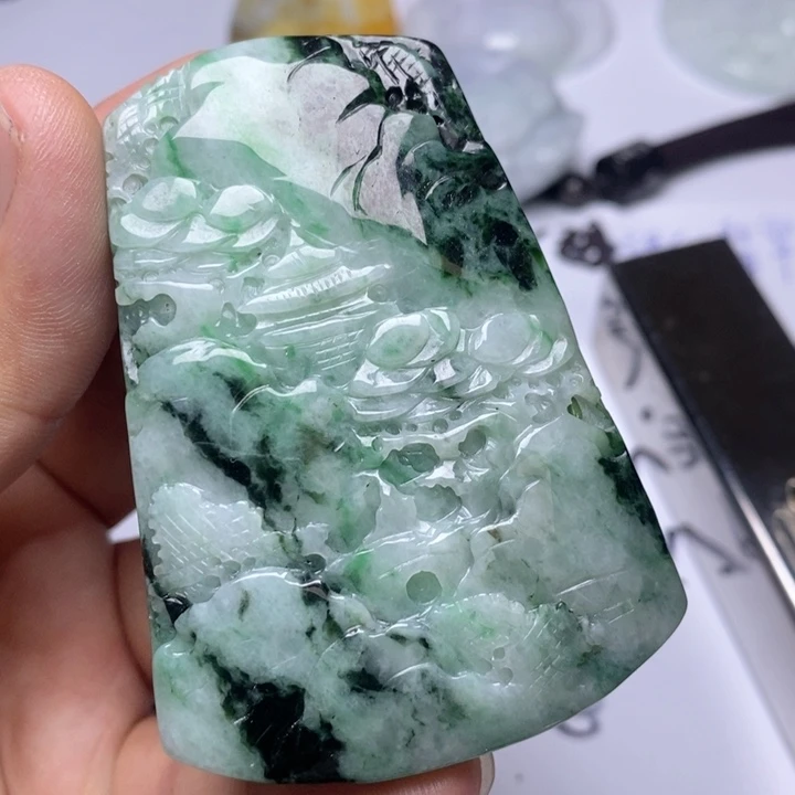 颈饰未镶嵌翡翠翡翠