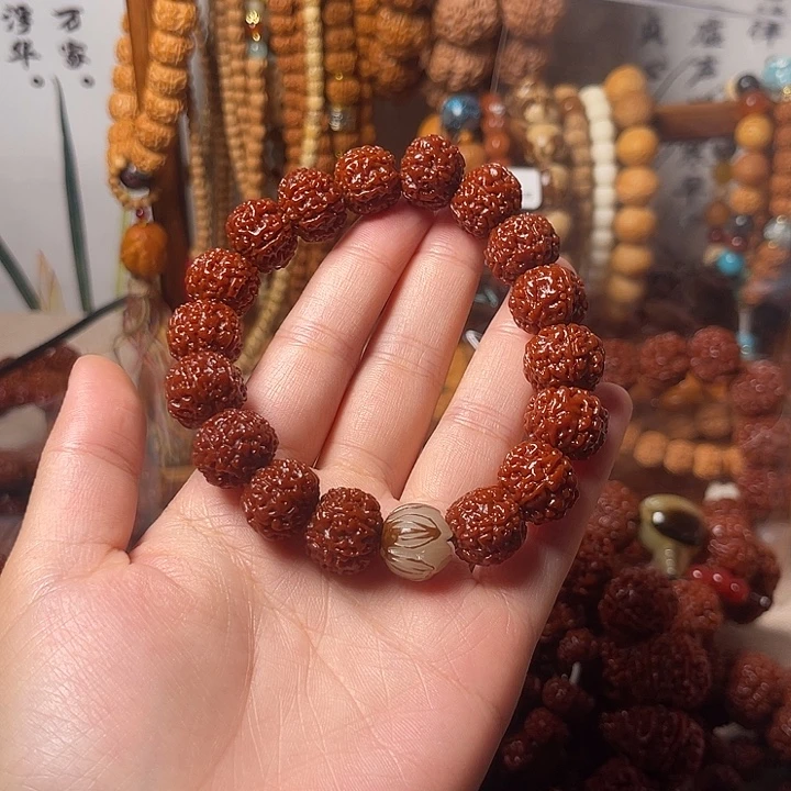 人***花吊坠金刚菩提1415六瓣