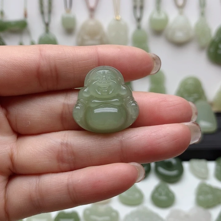 和田玉吊坠未镶嵌