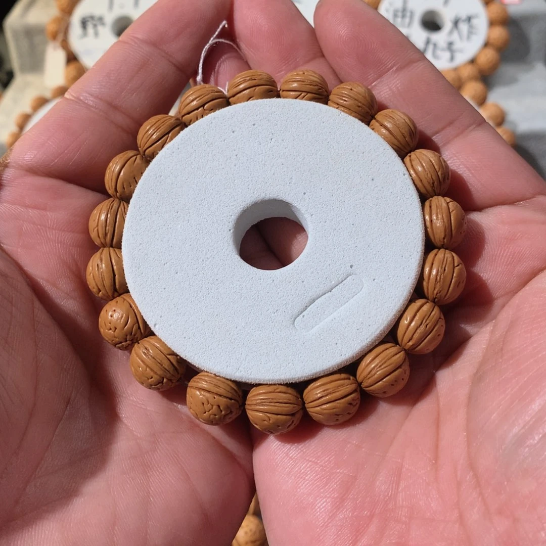 桃核手串h****e12野生无名桃核无修无抛