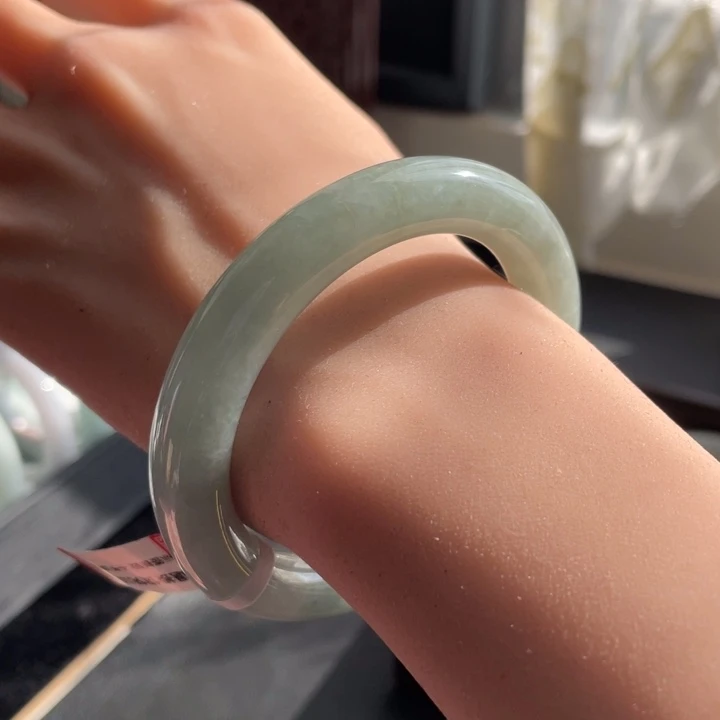 翡翠未镶嵌手镯19