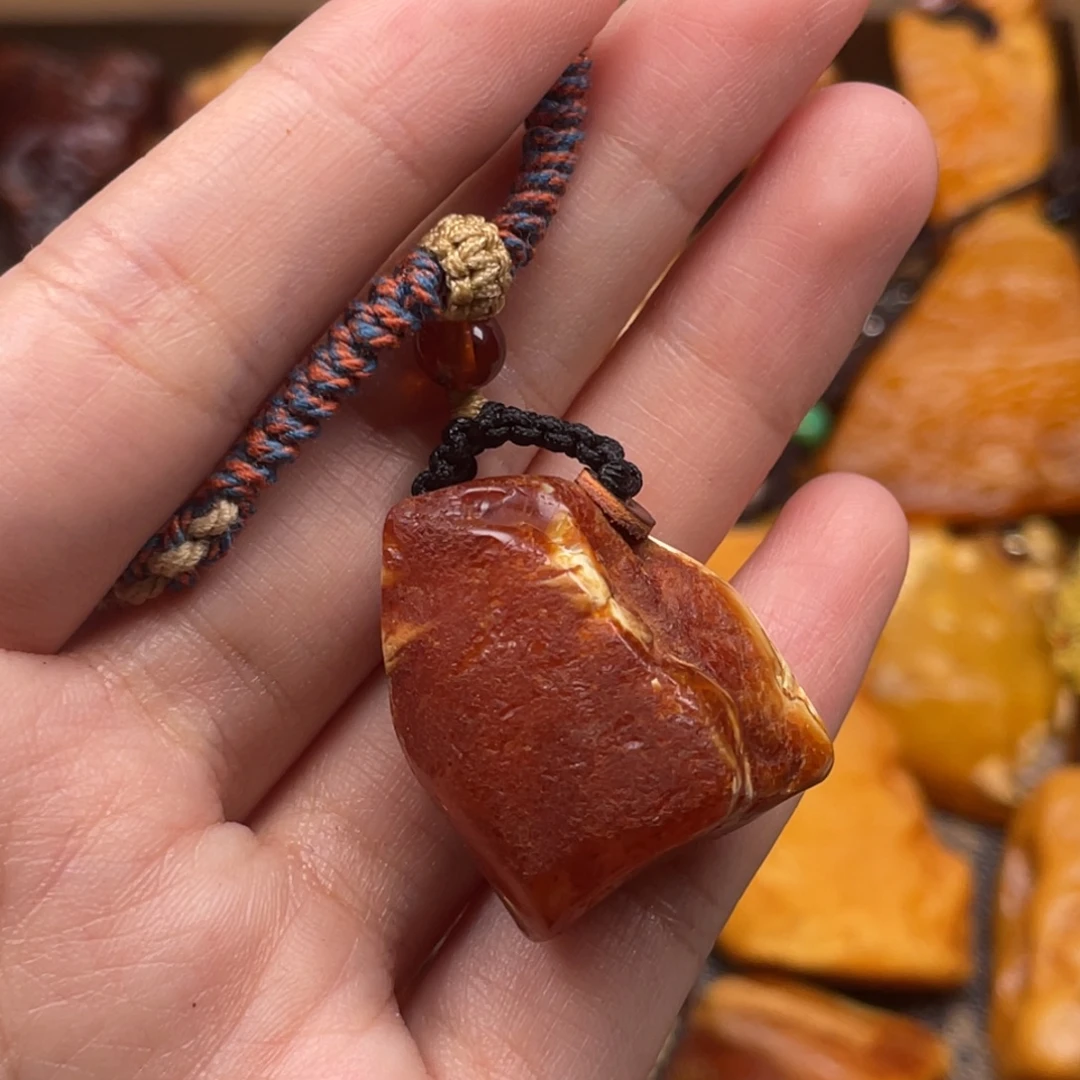 琥珀未镶嵌珠宝奇石