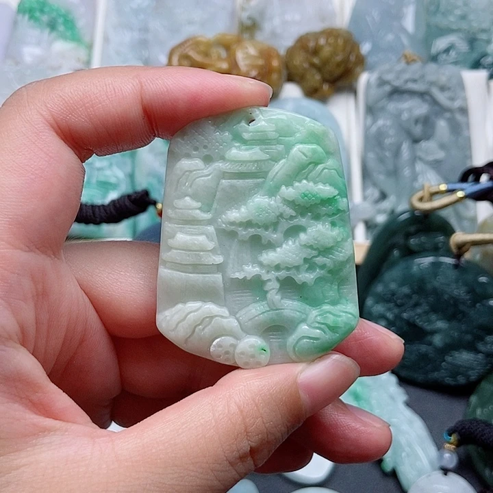 翡翠未镶嵌吊坠(不含链)翡翠