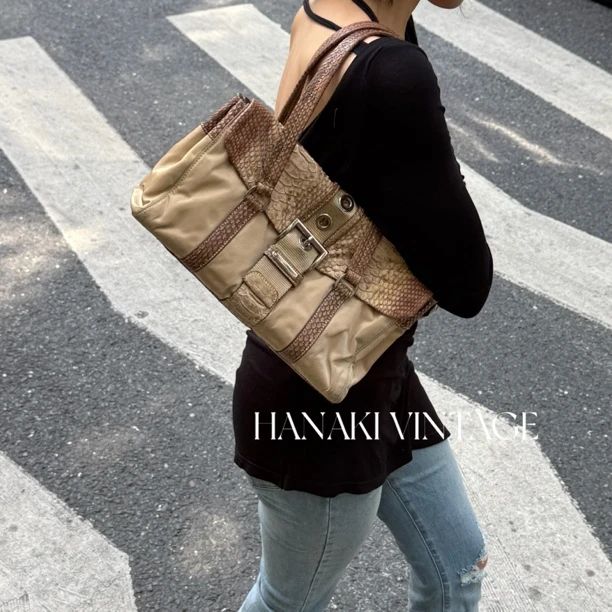 95新 Prada/普拉达 花绮中古/Prada奶茶棕拼皮shoulder单肩包