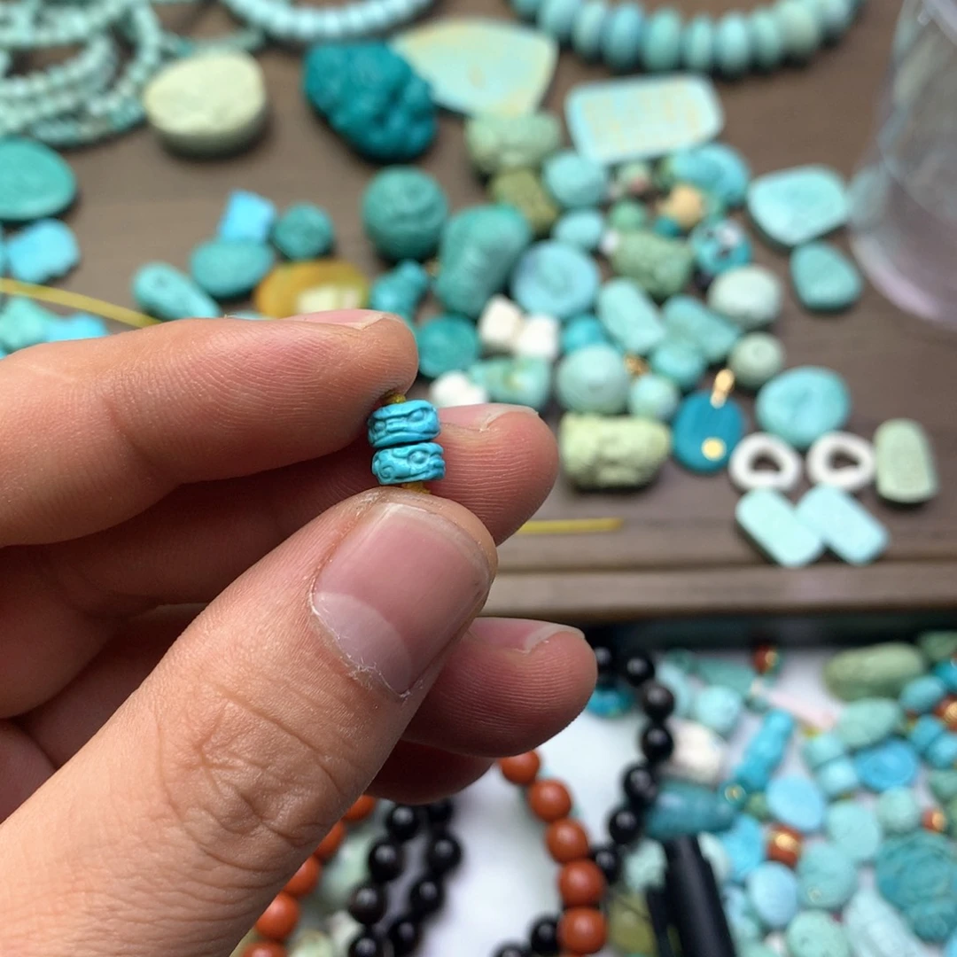 绿松石雕刻未镶嵌