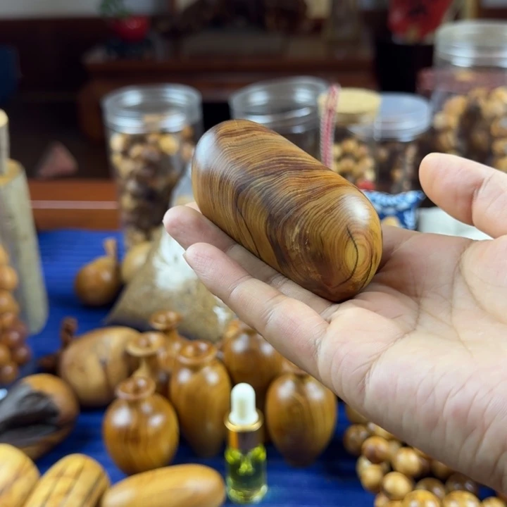 柏木（崖柏）北太行崖柏陈化黑油手把