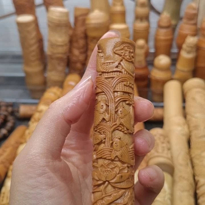 用***0竹红皮料子浮雕鱼