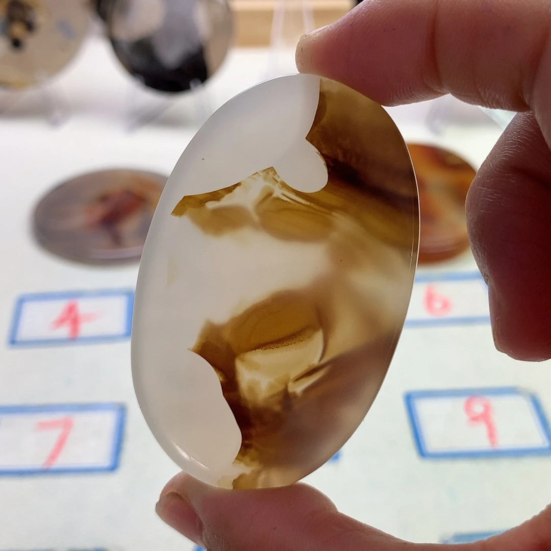 未镶嵌玛瑙/玉髓珠宝半成品