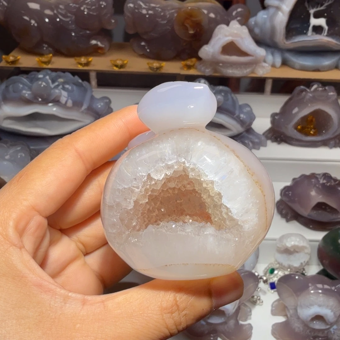 我***龙玛瑙/玉髓未镶嵌摆件