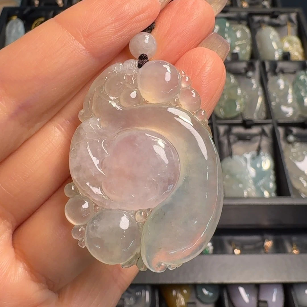 翡翠未镶嵌颈饰仿古龙