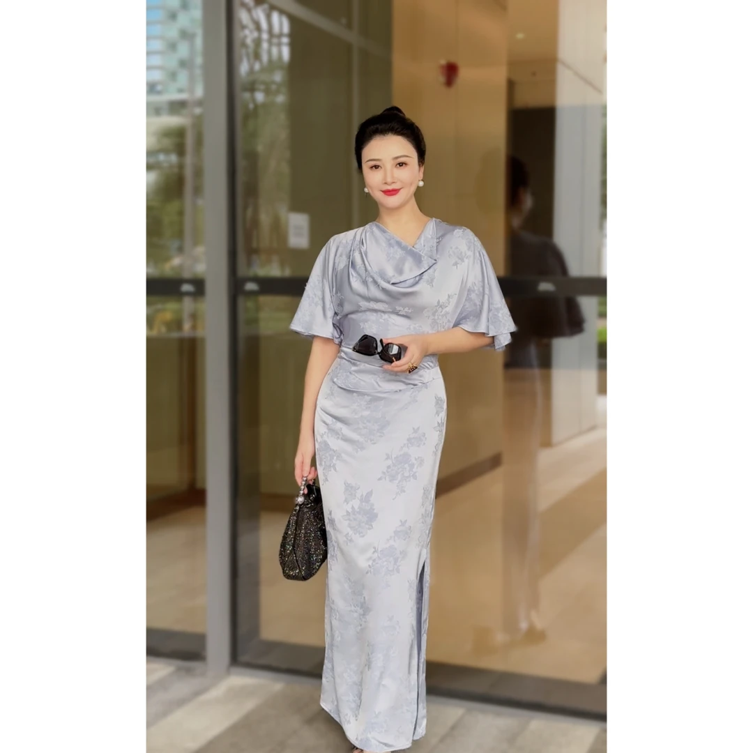 【咪唐的妈咪】蓝色人丝提花收腰连衣裙2025-6F