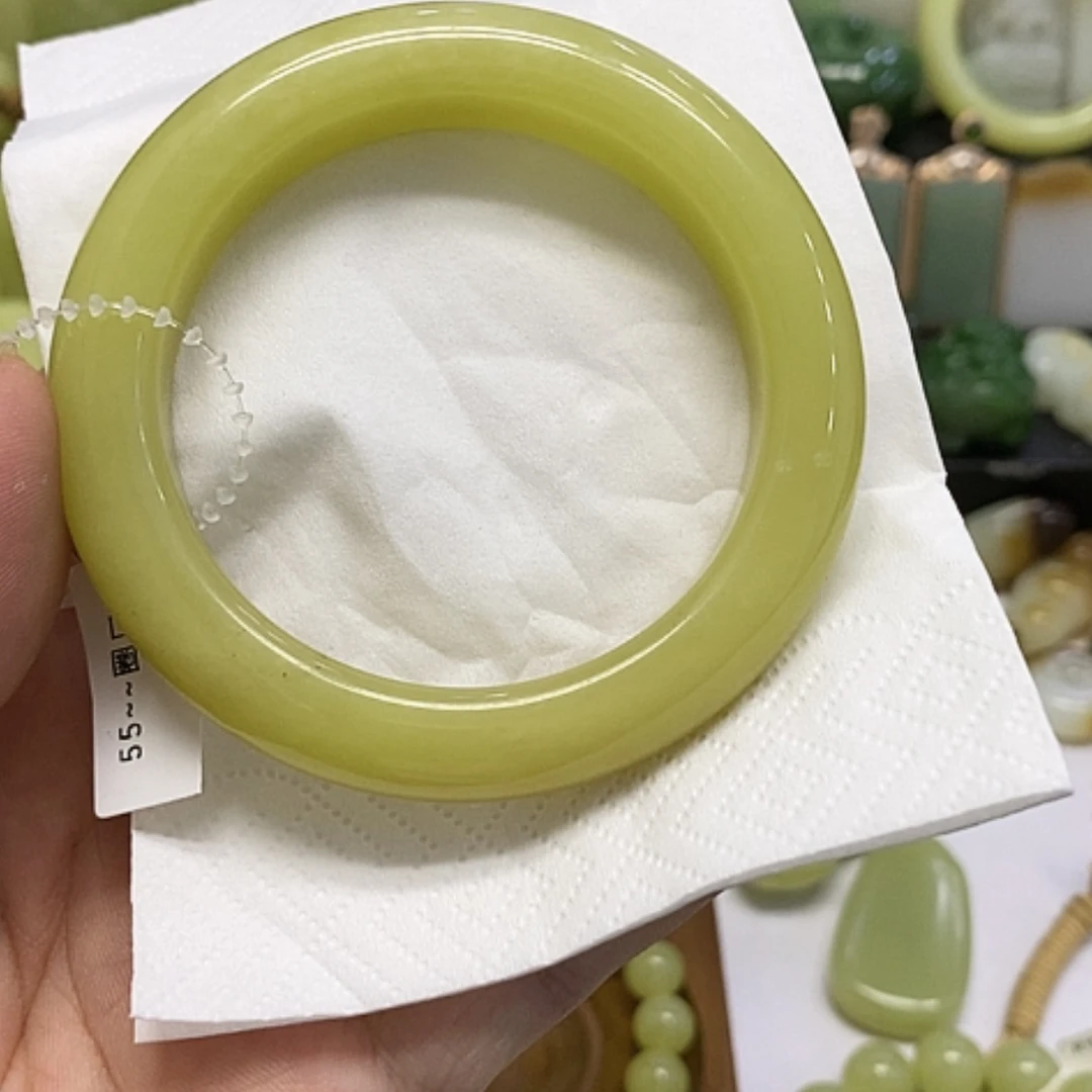 【闪购商品】颈饰未镶嵌和田玉