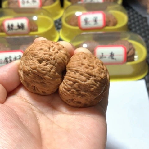 文玩核桃吊坠38全品平底锅