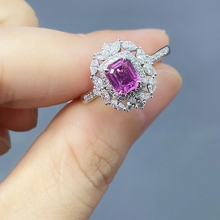 蓝宝石戒指18K金镶嵌1.00