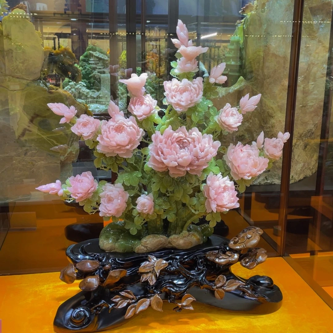 蛇纹石玉未镶嵌摆件