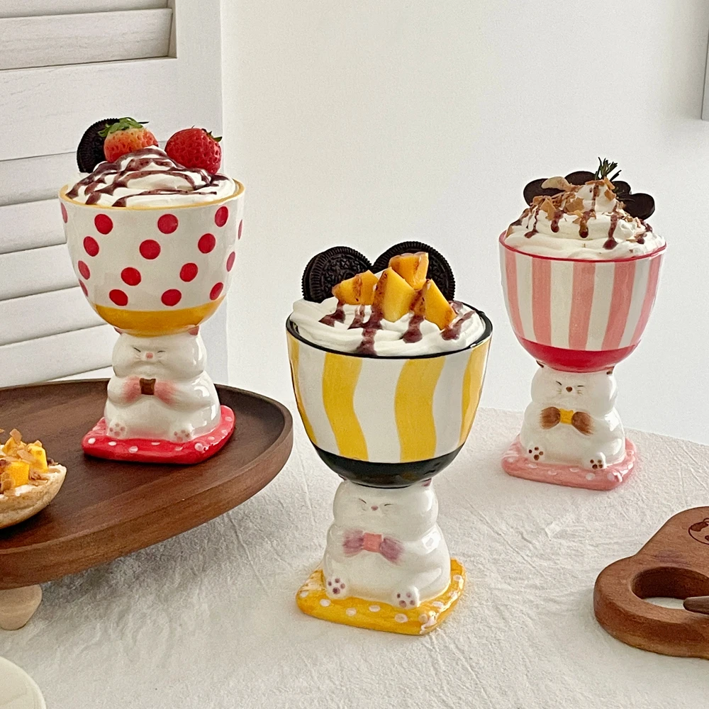 可爱卡通高脚杯高颜值猫咪陶瓷杯早餐甜品雪糕杯少女心手绘马克杯