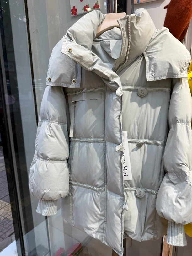 新款外套休闲时尚女士连帽