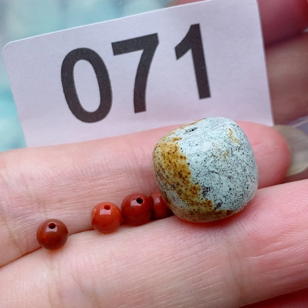 未镶嵌南红玛瑙珠宝奇石