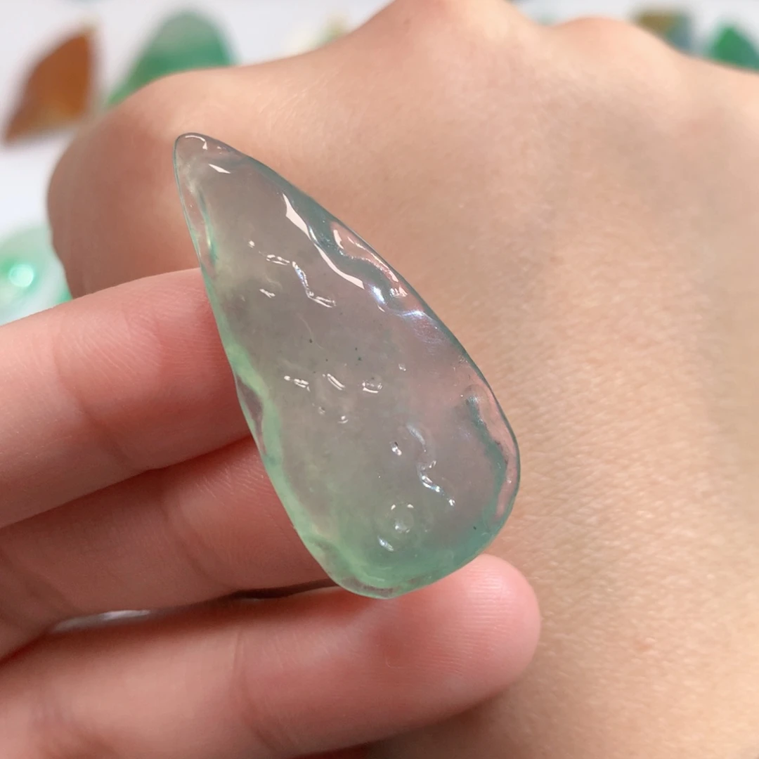 翡翠未镶嵌吊坠(不含链)563