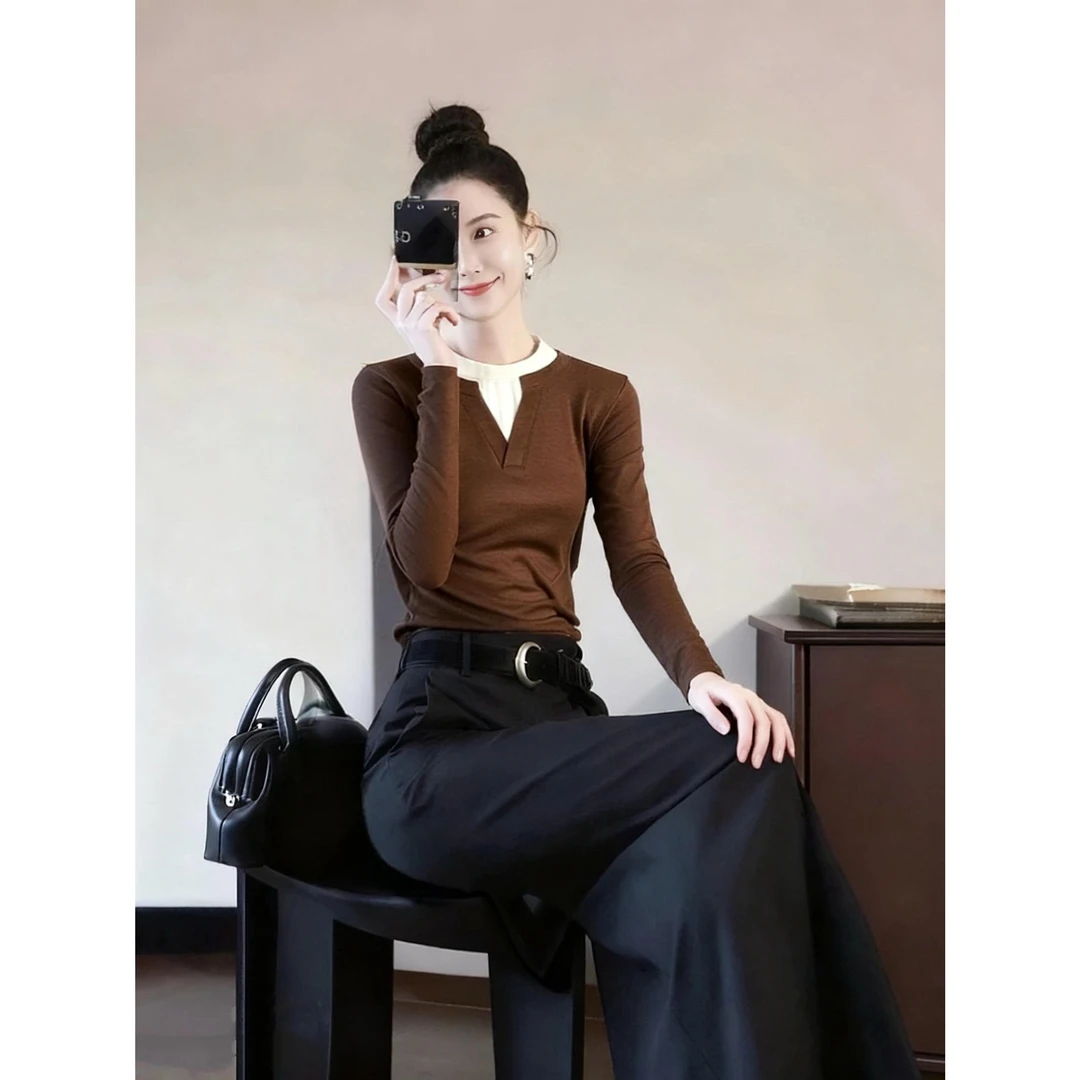 SS2702撞色假两件长袖t恤女2025新款修身拼接秋咖色上衣打底衫