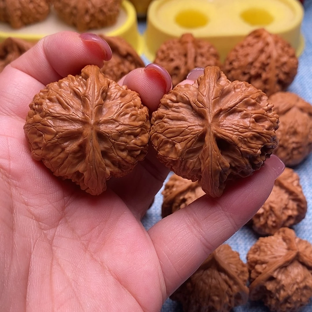 文玩核桃把件毕业宫灯42全品