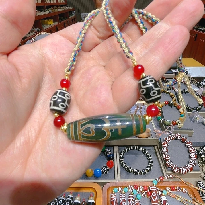 未镶嵌玛瑙/玉髓珠宝奇石