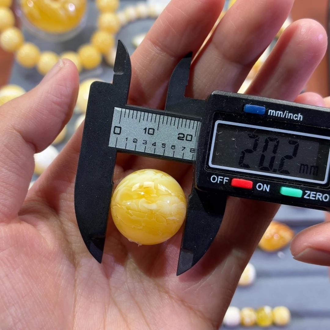 琥珀未镶嵌裸石圆珠