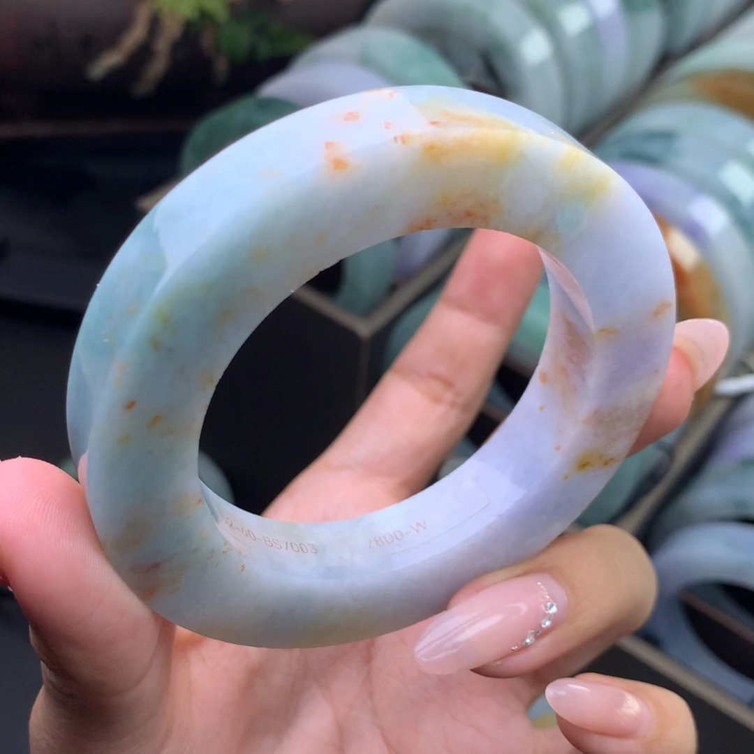 定制翡翠未镶嵌手镯不退不换