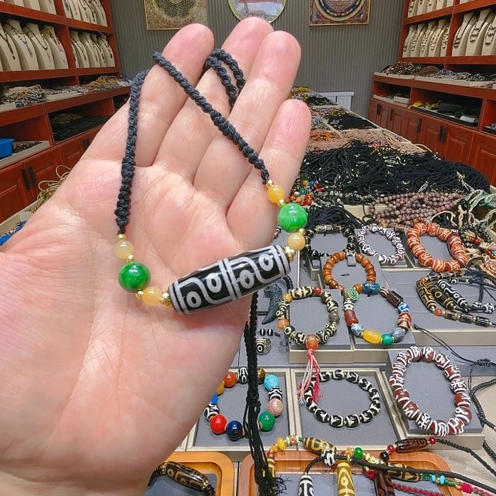 未镶嵌玛瑙/玉髓珠宝奇石