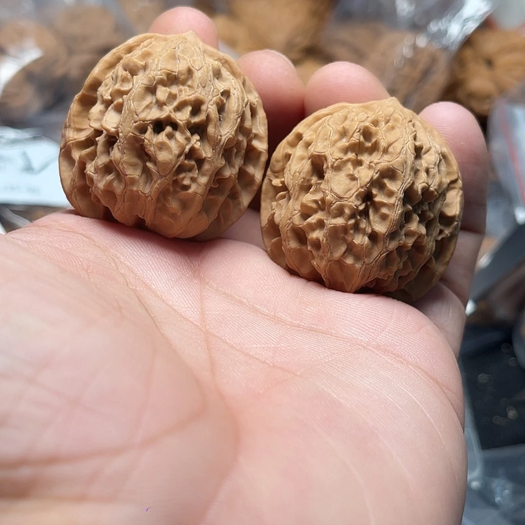 文玩核桃醒狮39-161