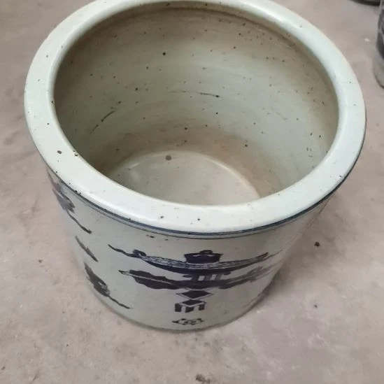 瓷片玩玩具枪毙吧热热的