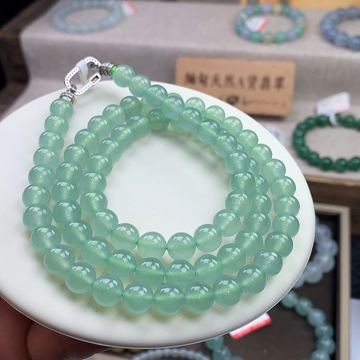 翡翠合金手链正冰绿长链76.颗。货头，炸