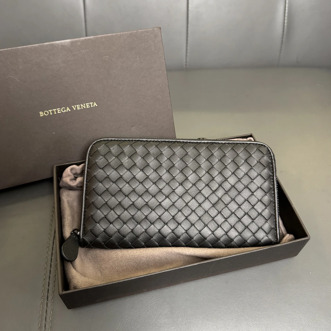 未使用 BOTTEGA VENETA/葆蝶家 葆蝶家黑色编织钱包