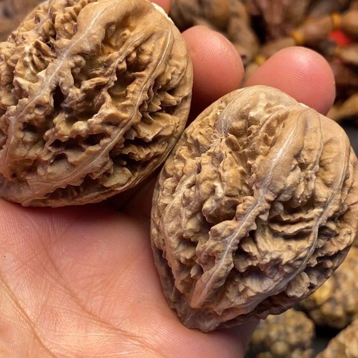 文玩核桃吊坠拿姐工艺8