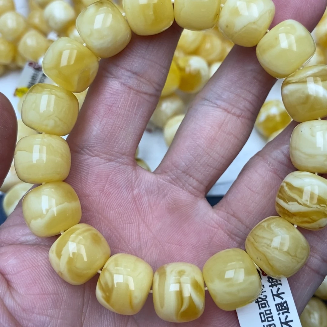 琥珀未镶嵌珠宝奇石4